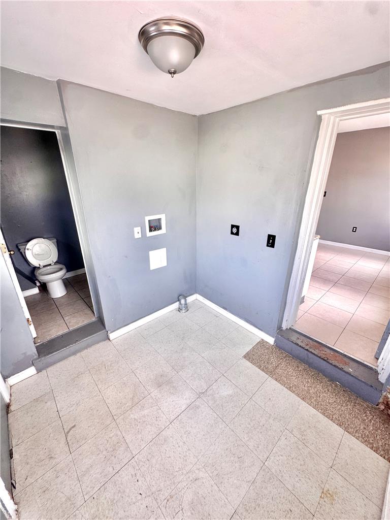 639 West Greenleaf Street Property Photo 7