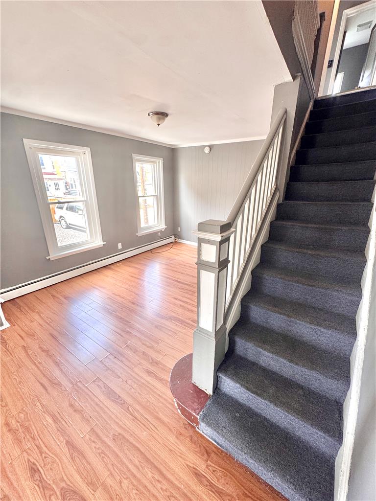 639 West Greenleaf Street Property Photo 9