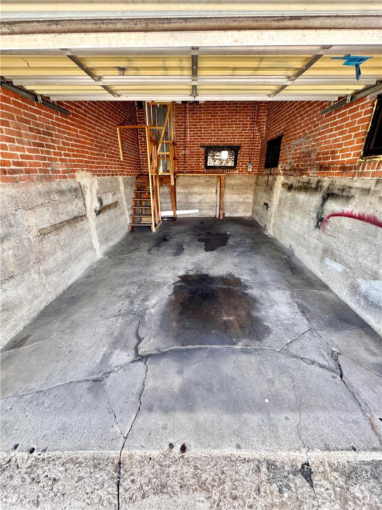639 West Greenleaf Street Property Photo 27