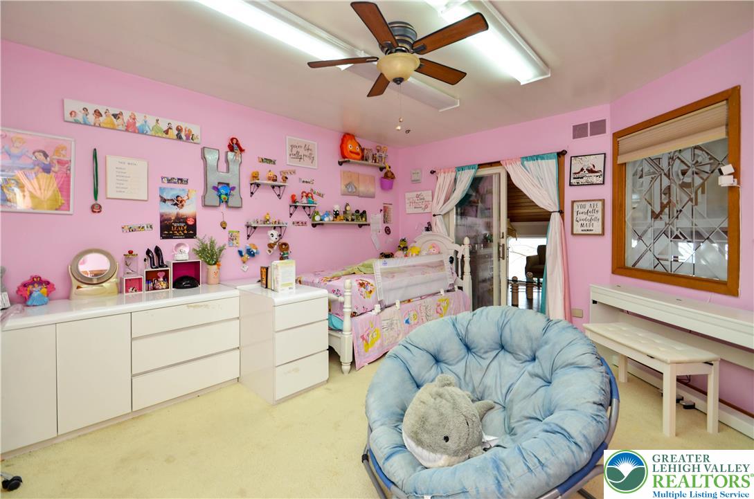 5061 Wendi Drive West Property Photo 46