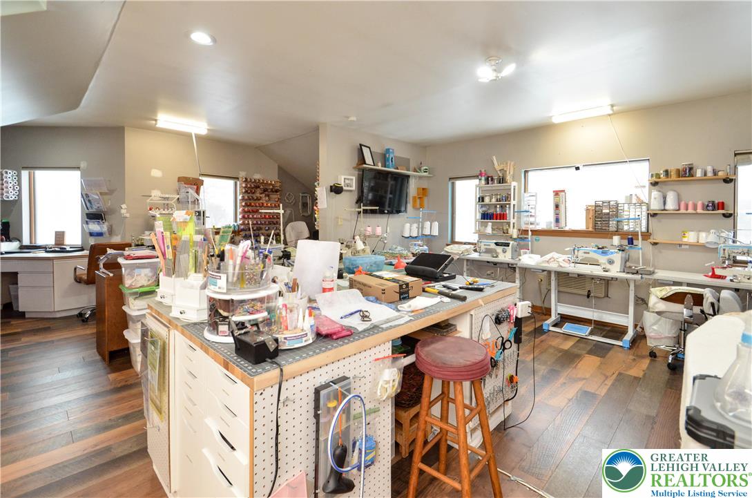 5061 Wendi Drive West Property Photo 47