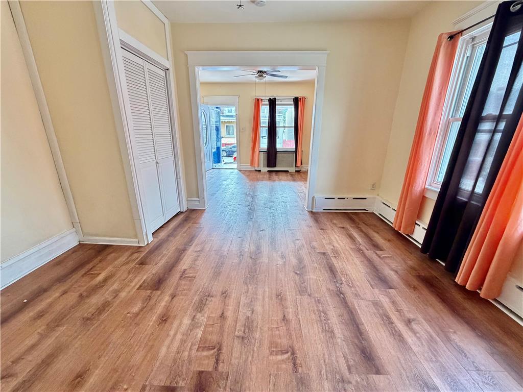 227 East Elm Street Property Photo 6