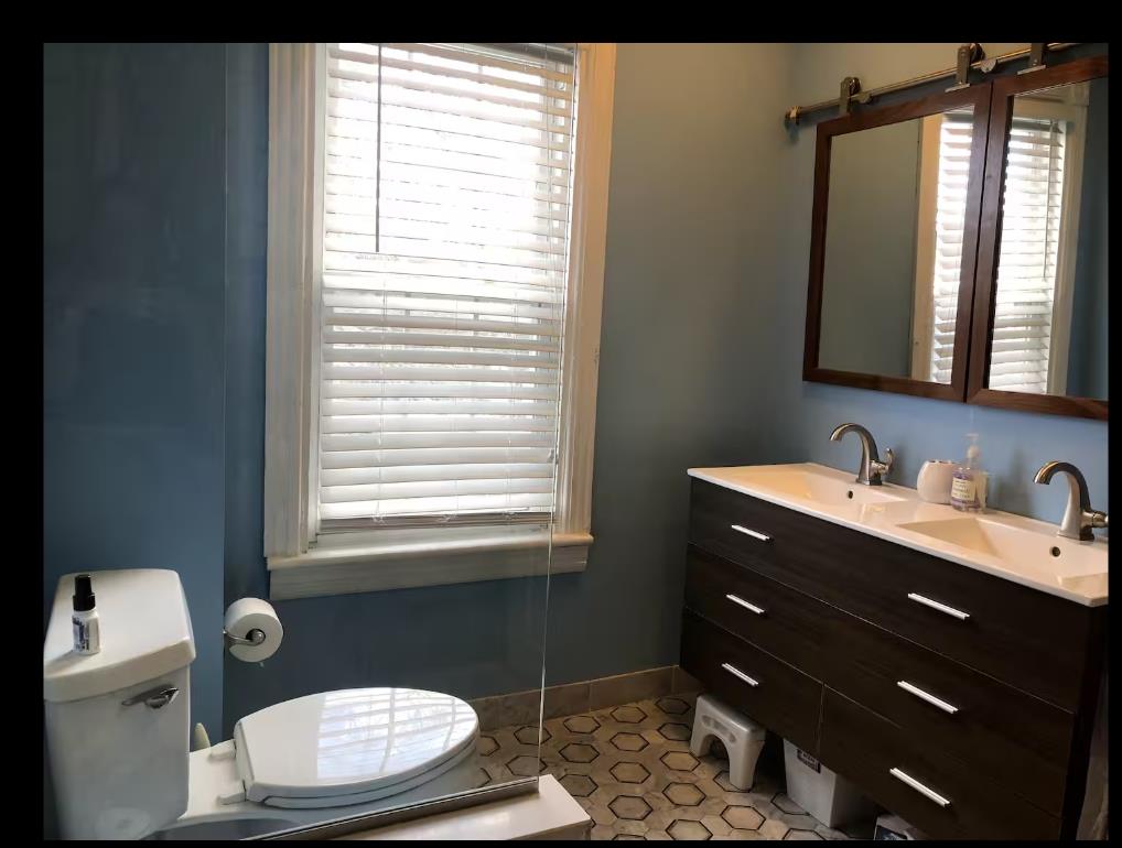 117 Madison Street Property Photo 8