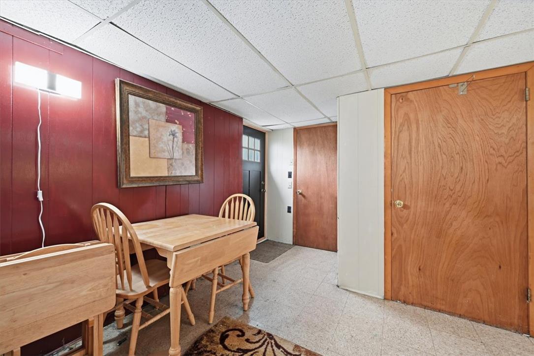 2029 West Walnut Street Property Photo 49