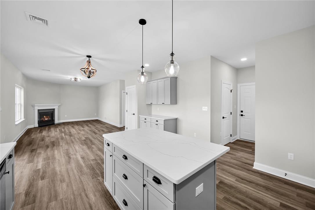 312 Stone Alley Property Photo 18