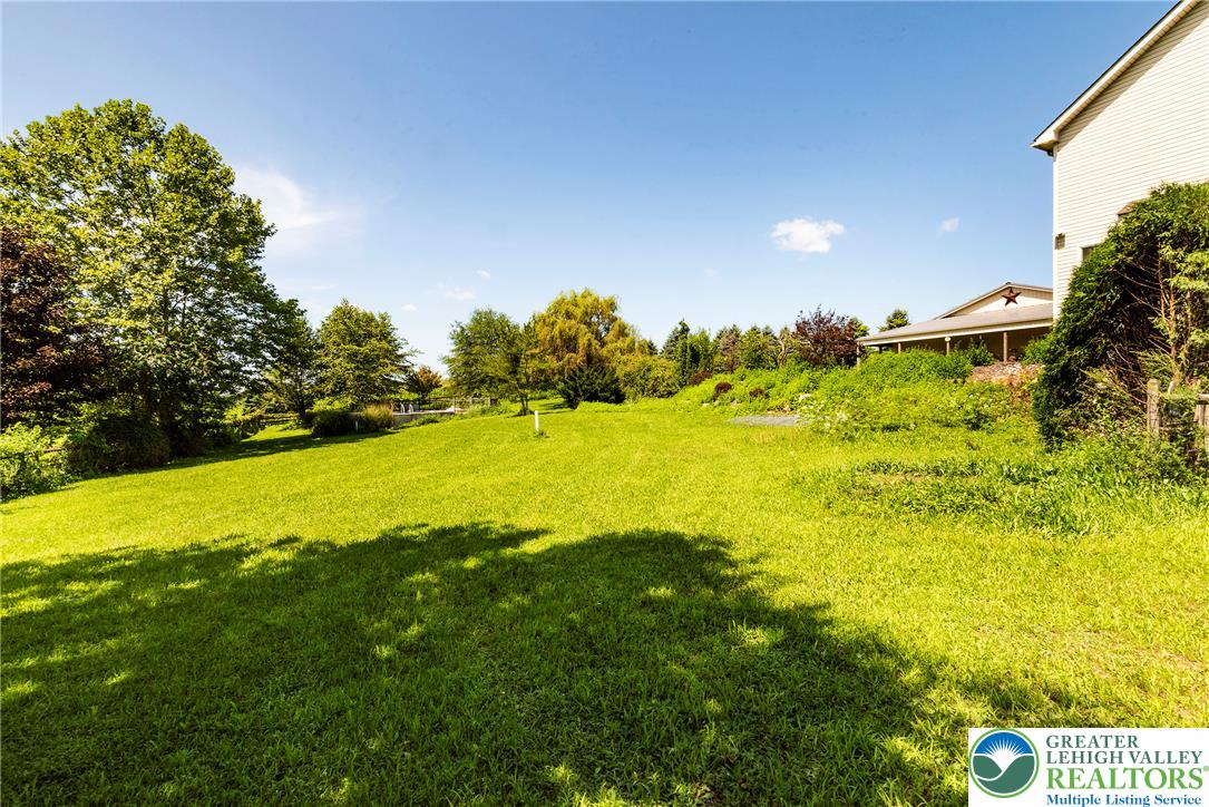 1603 Kings Court Property Photo 23