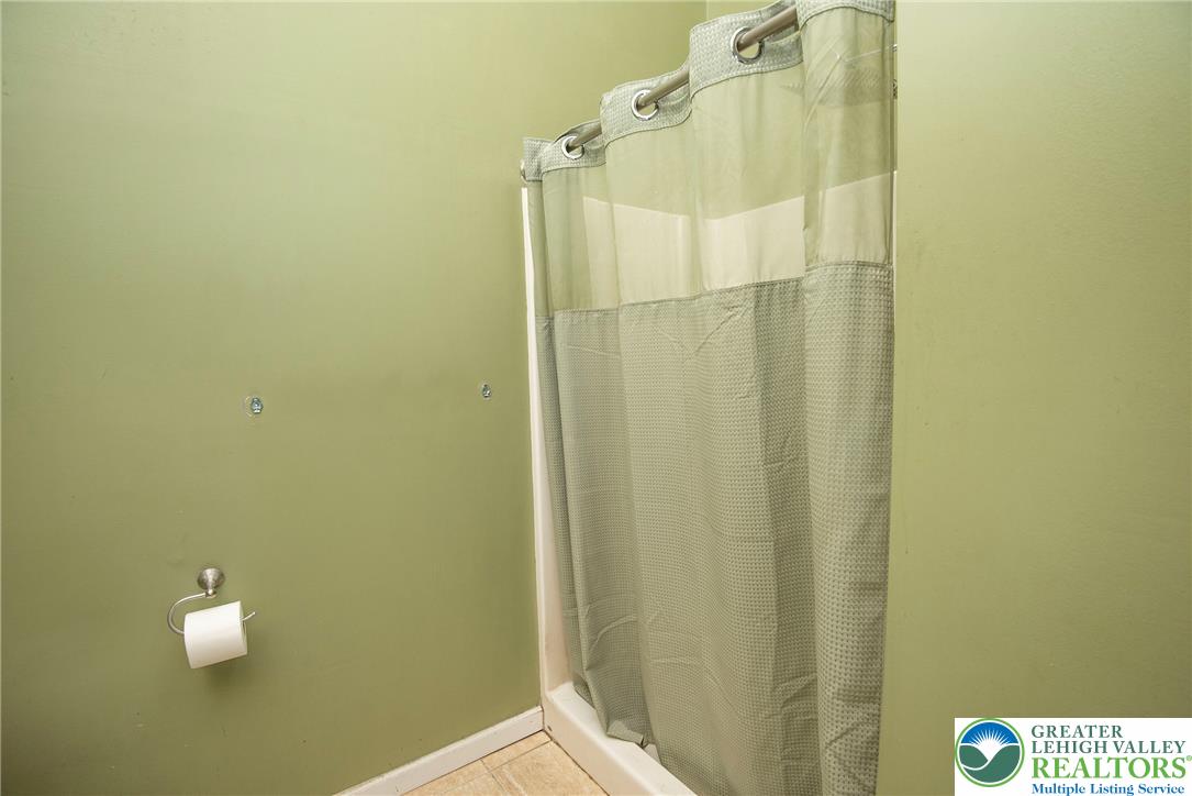 1603 Kings Court Property Photo 55