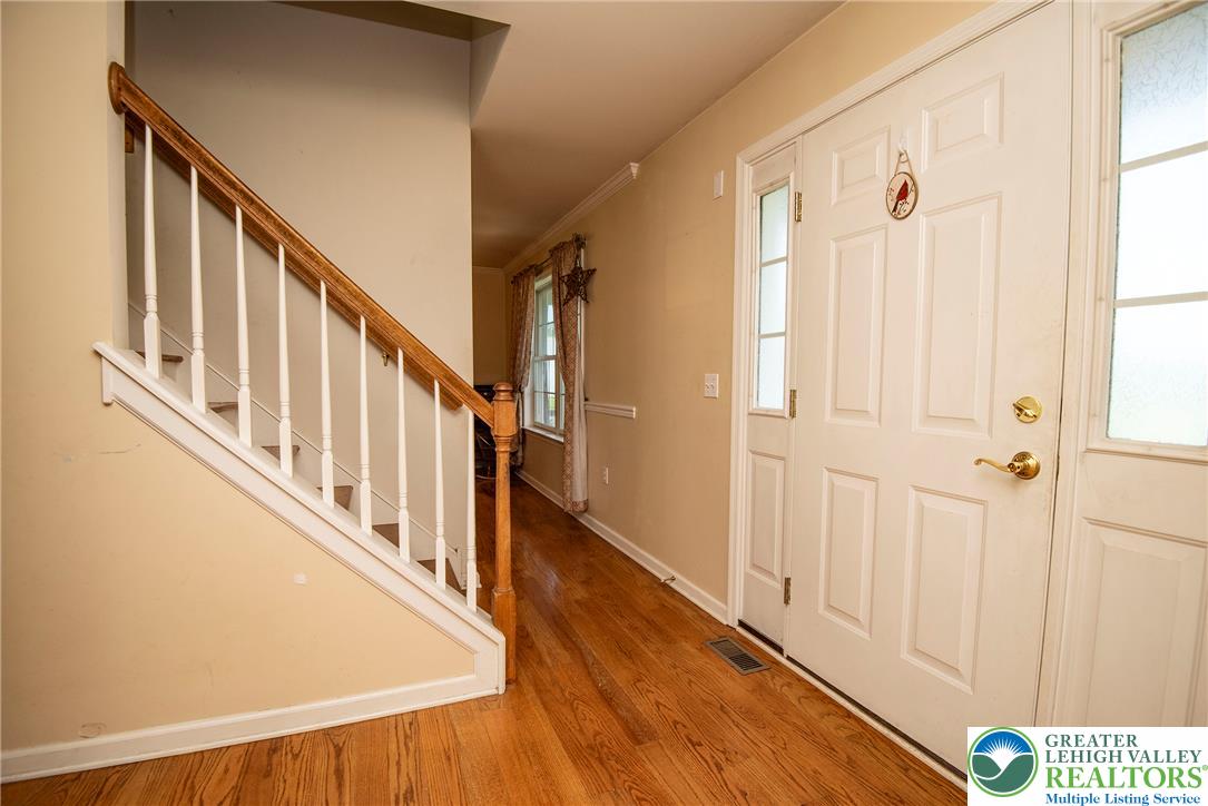 1603 Kings Court Property Photo 57