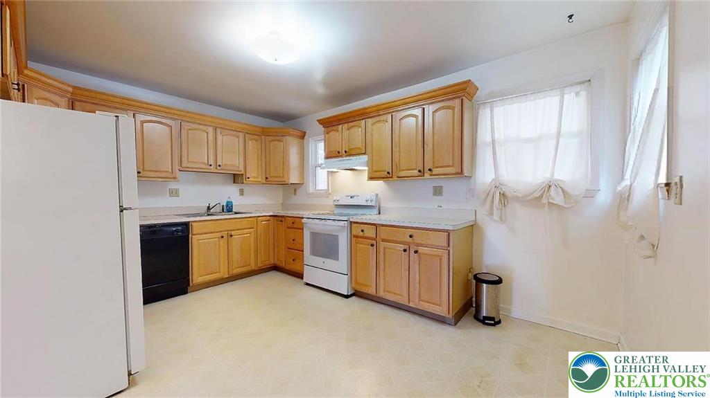 2331 West Washington Street Property Photo 4