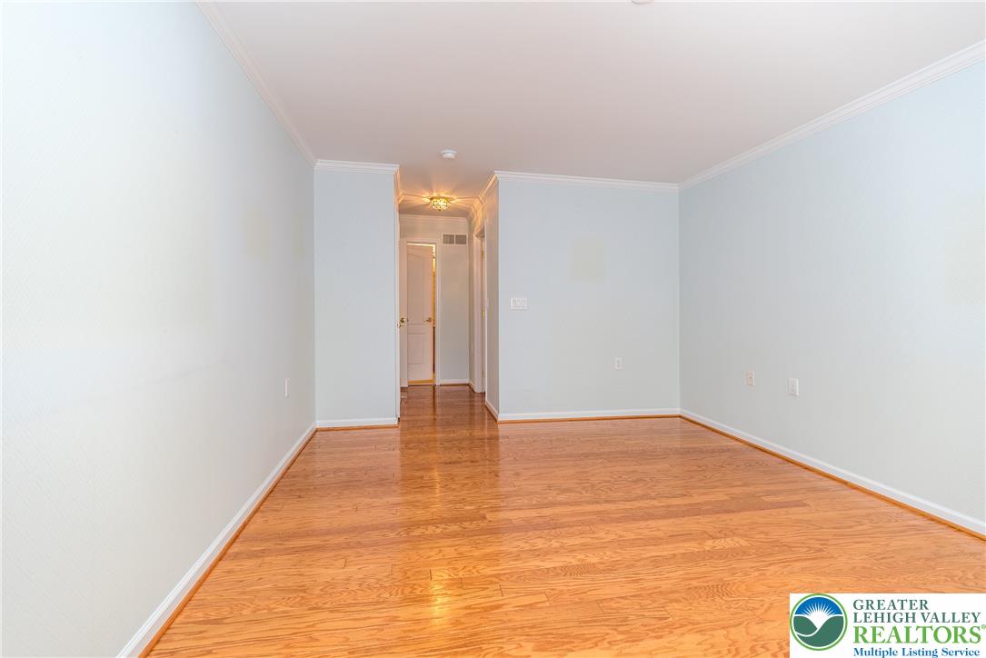 2869 Donegal Drive Property Photo 16