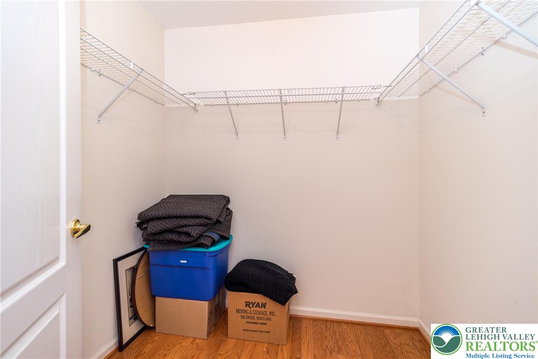 2869 Donegal Drive Property Photo 17