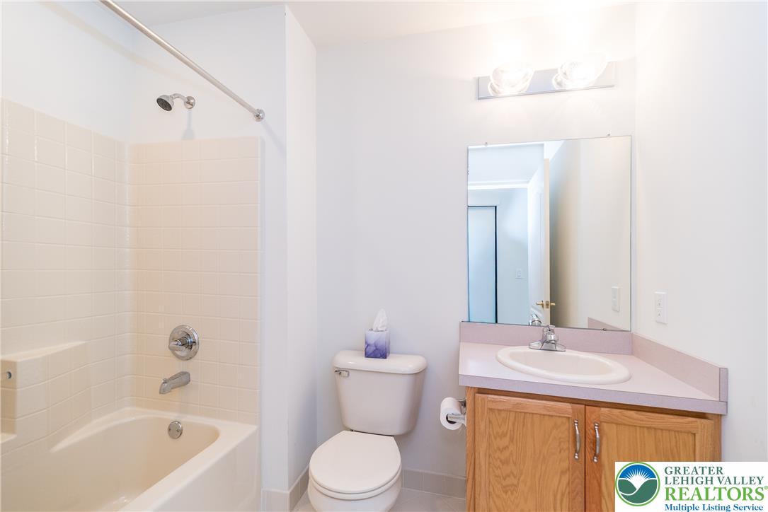 2869 Donegal Drive Property Photo 24