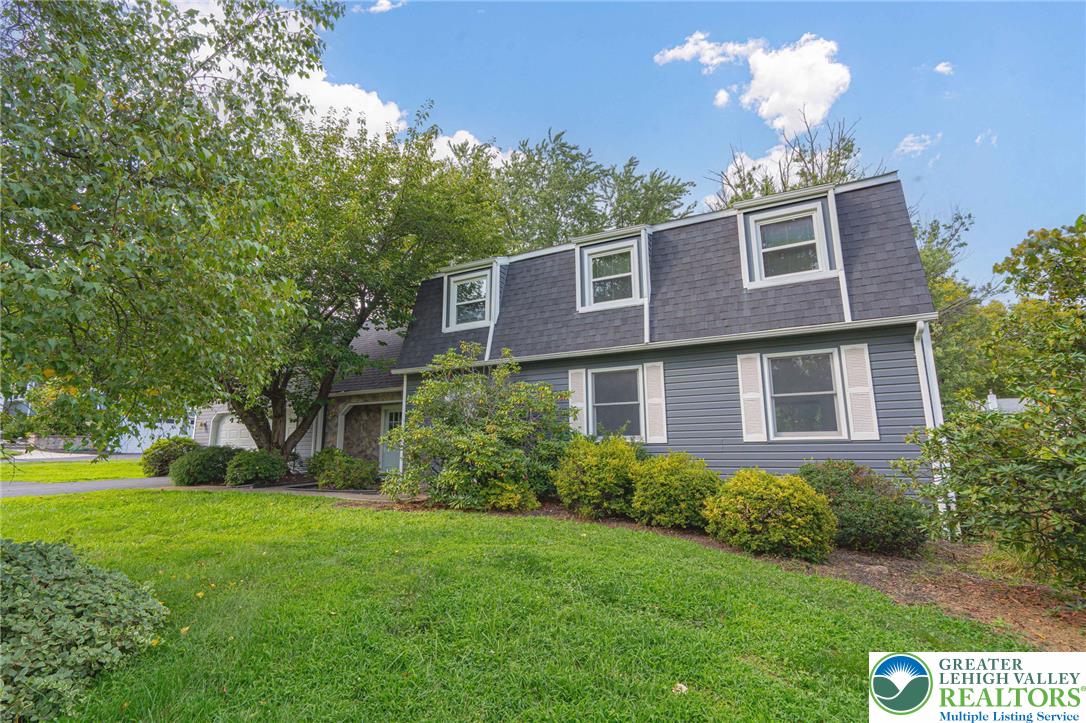 26 Russet Drive Property Photo 1