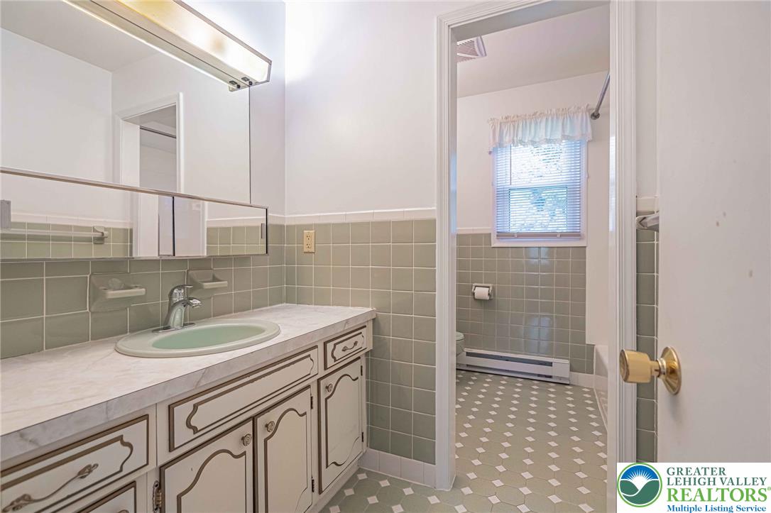 26 Russet Drive Property Photo 16