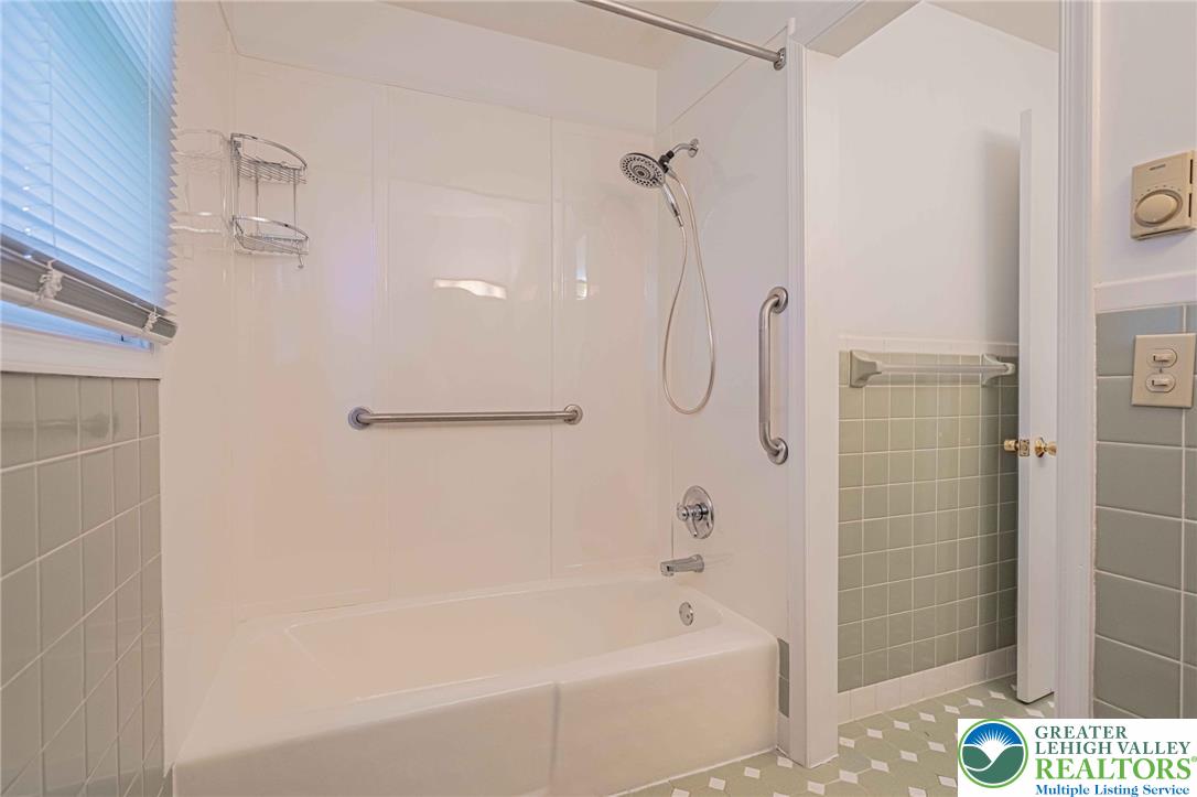 26 Russet Drive Property Photo 18