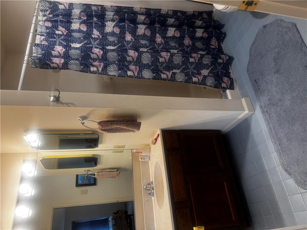 302 Oxford Place Property Photo 15