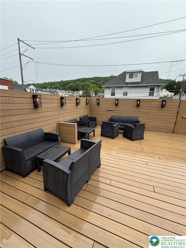 1028 Broadway Property Photo 23