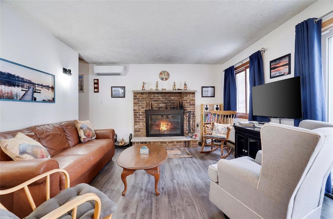 6063 Boardwalk Drive Property Photo 4