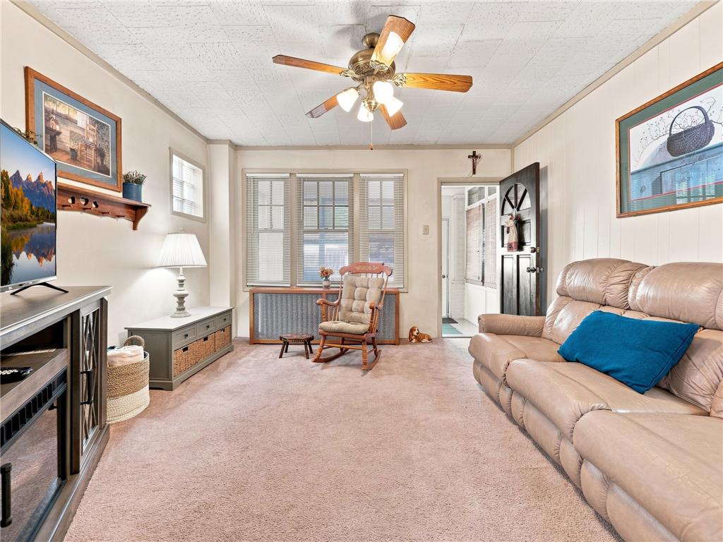1816 Cedar Street Property Photo 3