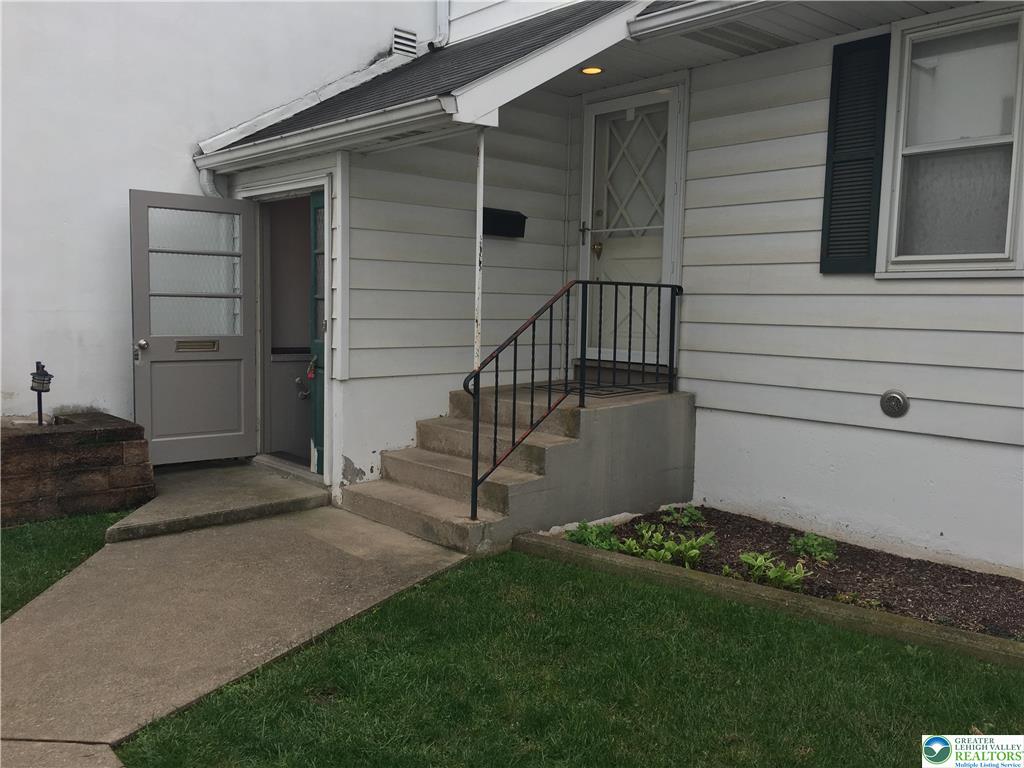 125 Broad Basement Property Photo 1
