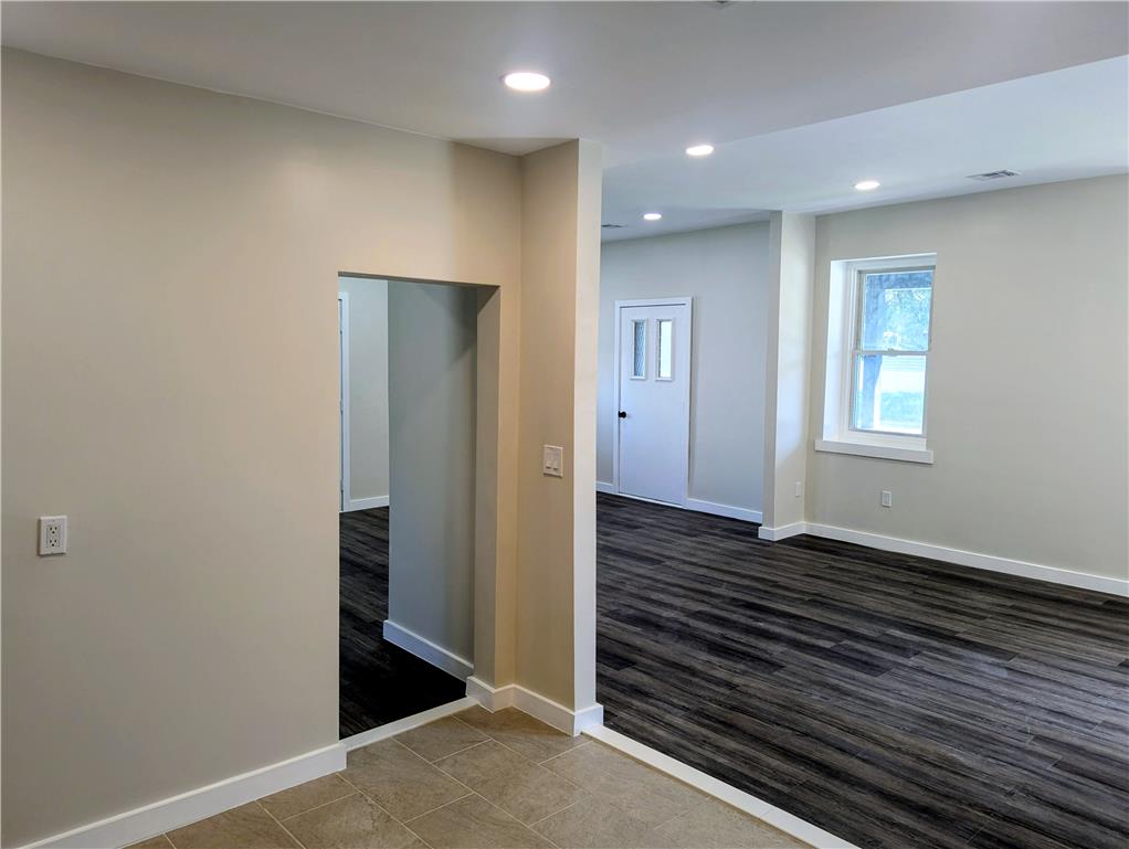 2815 Willow Street Property Photo 16