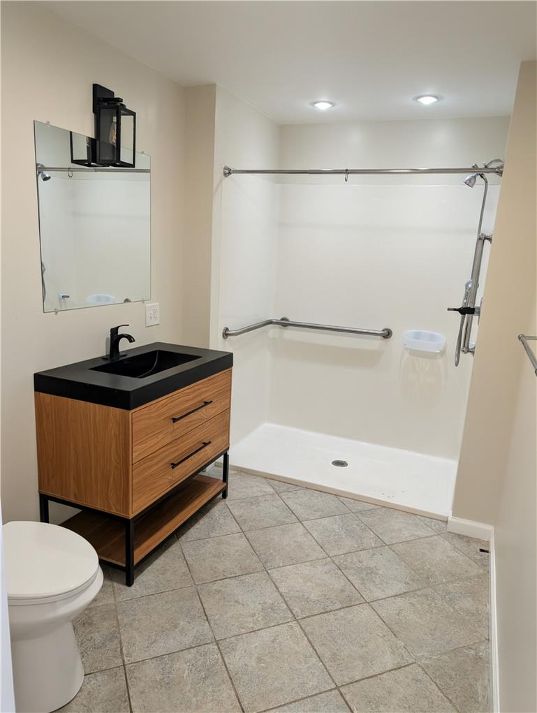 2815 Willow Street Property Photo 23