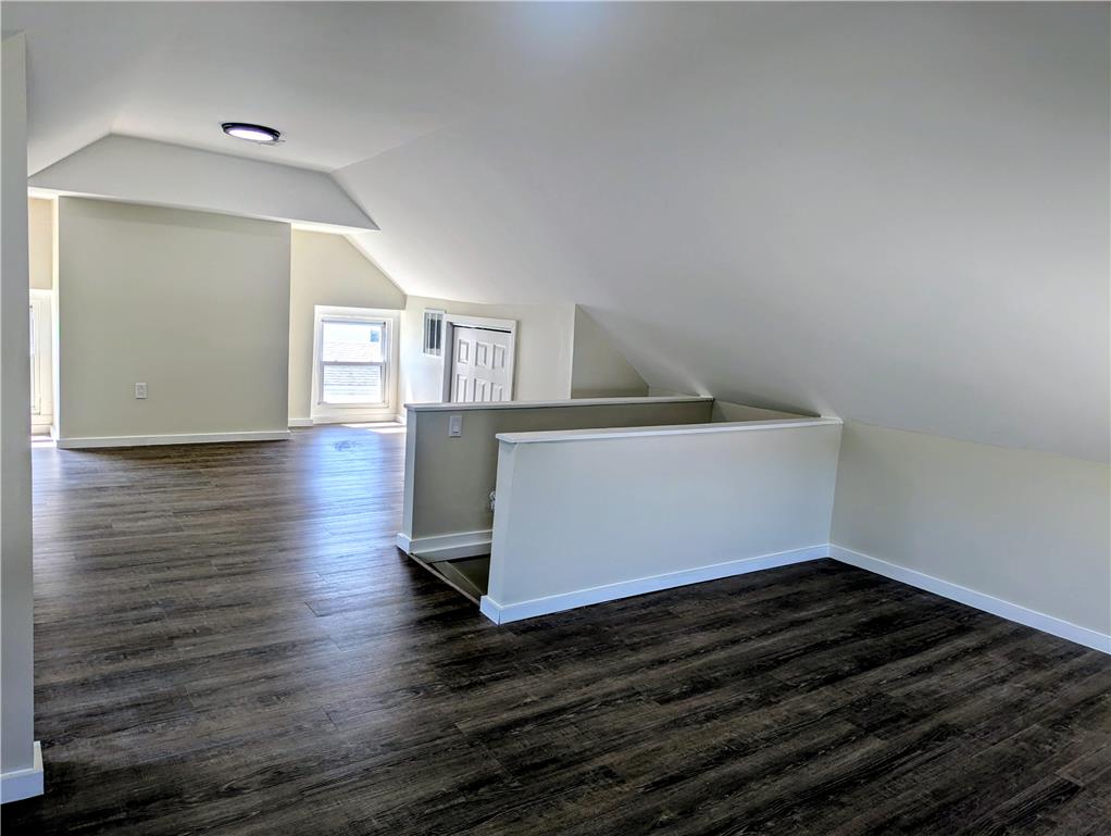 2815 Willow Street Property Photo 29