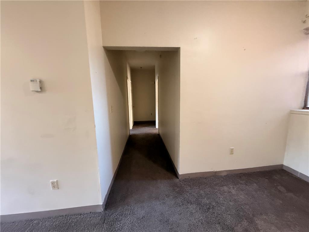 823 East 4th 4 Property Photo 5