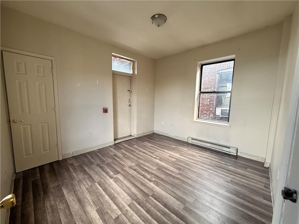 823 East 4th 4 Property Photo 17