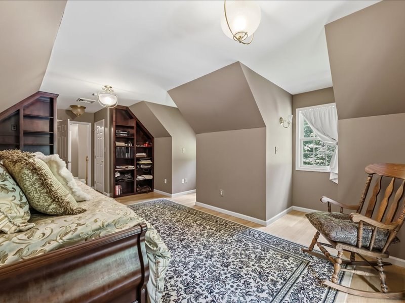 1168 Mount Pleasant Road Property Photo 69