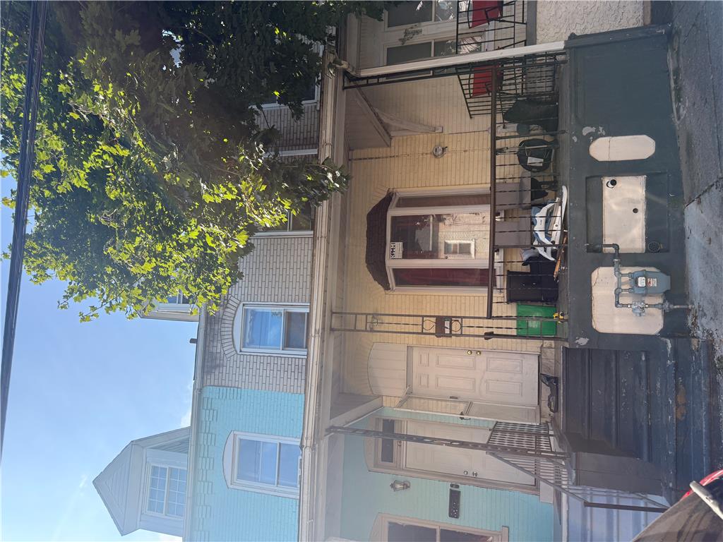 448 West Gordon Street Property Photo 1