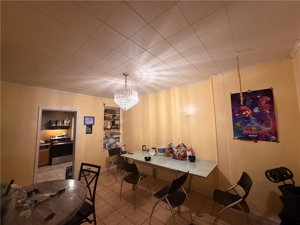 448 West Gordon Street Property Photo 2