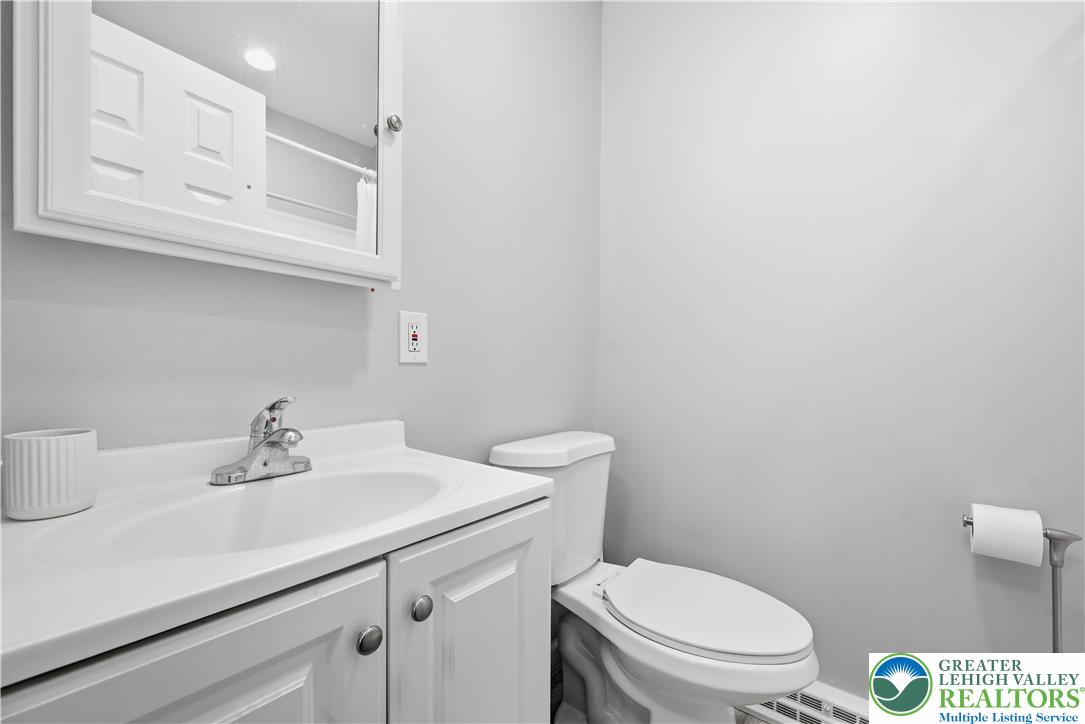 736 North Saint Lucas Street Property Photo 43