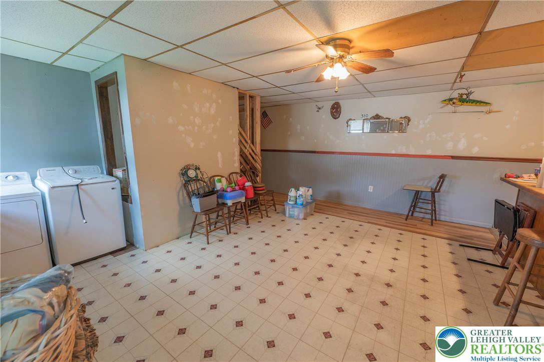 310 South 6th Street Property Photo 7