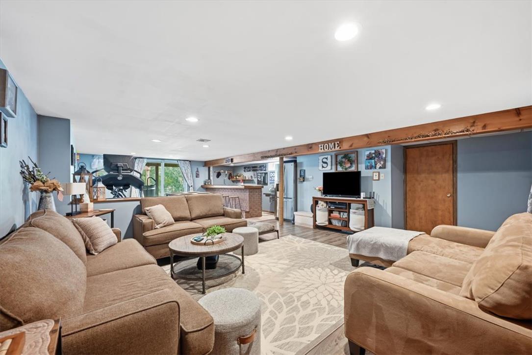 7722 Sechler Road Property Photo 29