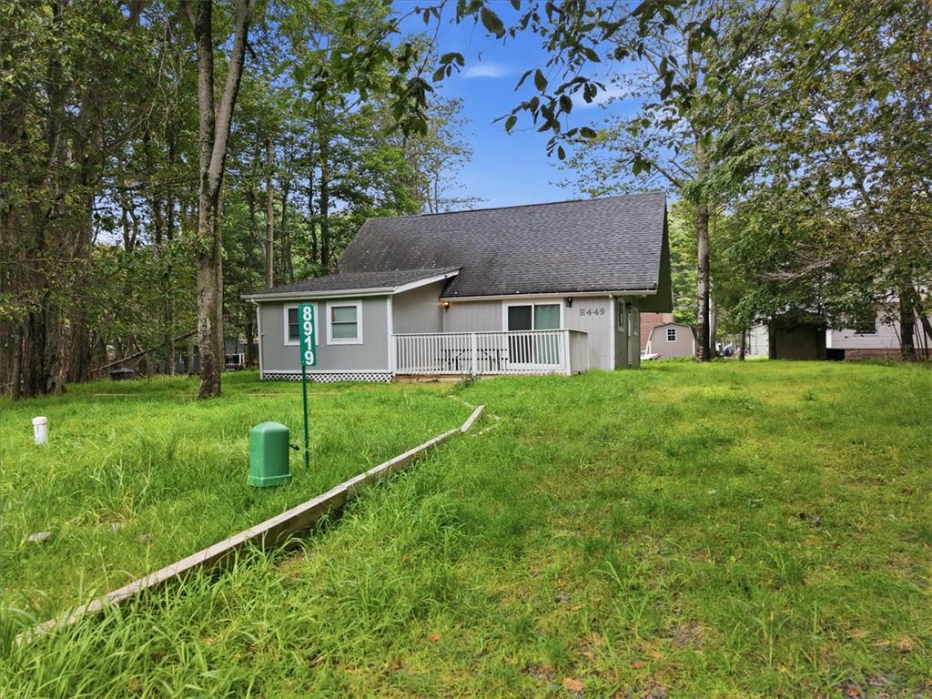 8919 Moose Lane Property Photo 4