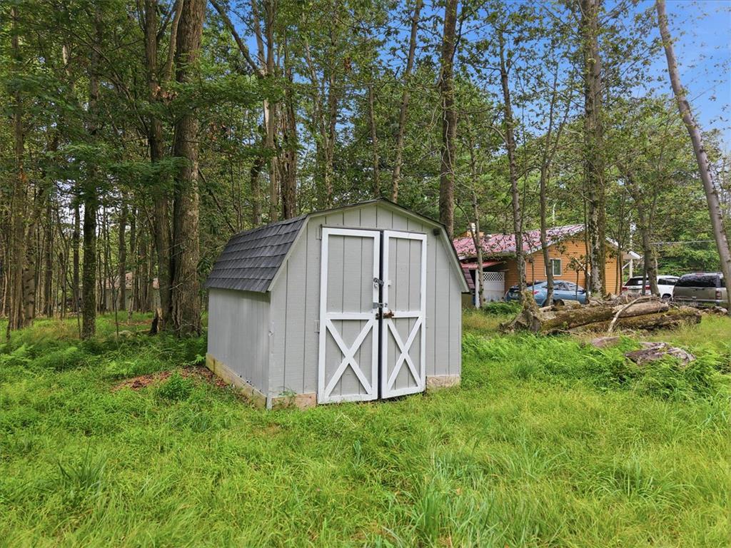 8919 Moose Lane Property Photo 43