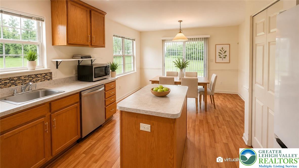 2014 Rolling Meadow Drive Property Photo 9