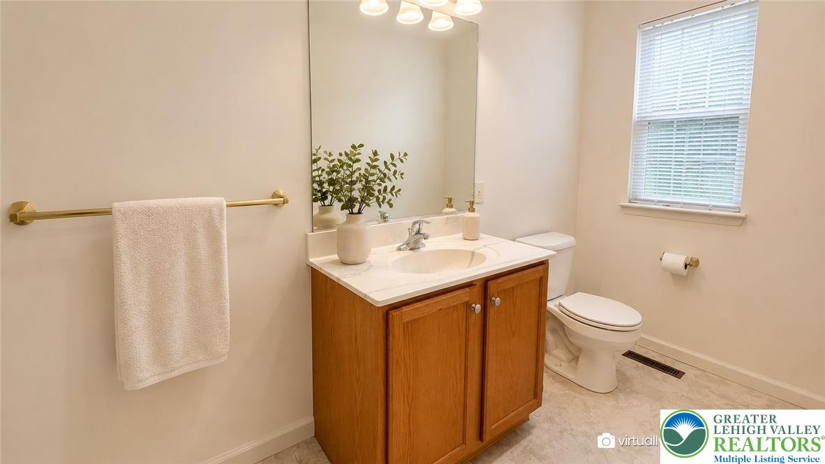 2014 Rolling Meadow Drive Property Photo 18