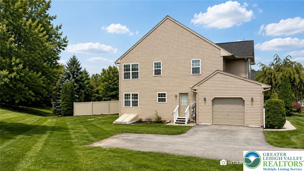 2014 Rolling Meadow Drive Property Photo 23