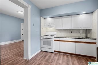 419 West 4th Street 1 Property Photo 11