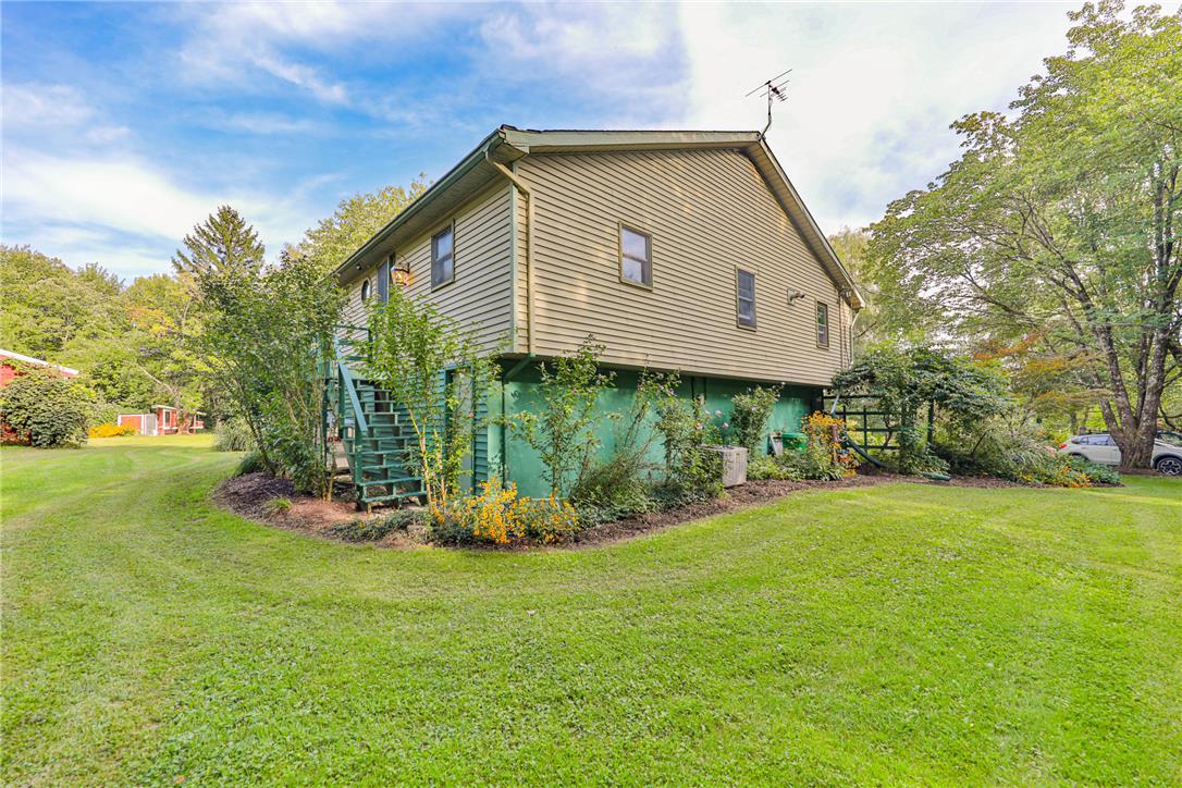 364 West Mountain Road Property Photo 60