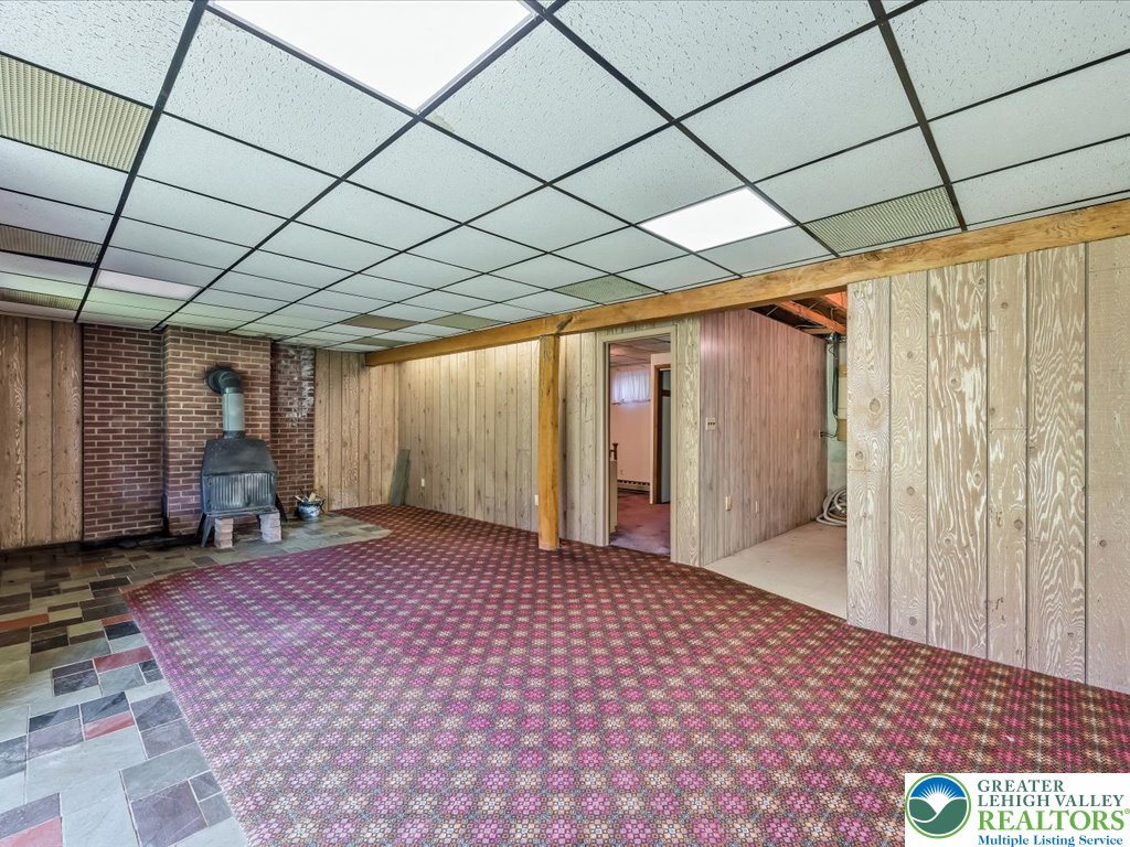 7625 Gypsy Moth Drive Property Photo 16