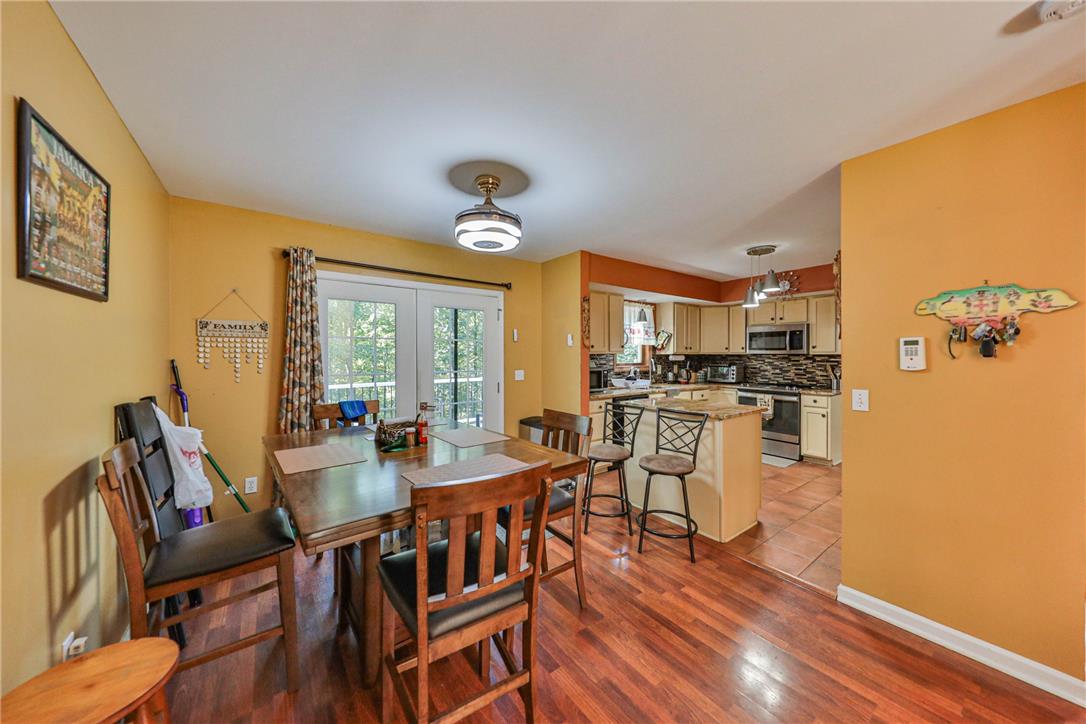 3359 Trafalgar Avenue Property Photo 16