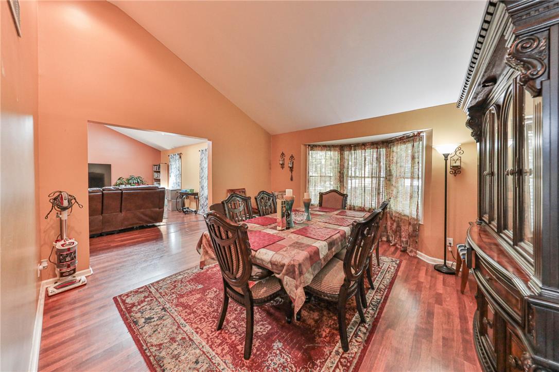 3359 Trafalgar Avenue Property Photo 26