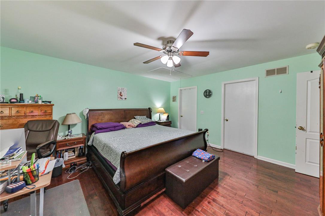 3359 Trafalgar Avenue Property Photo 46