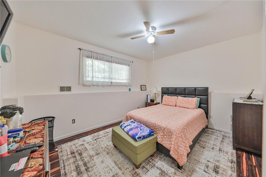 3359 Trafalgar Avenue Property Photo 53