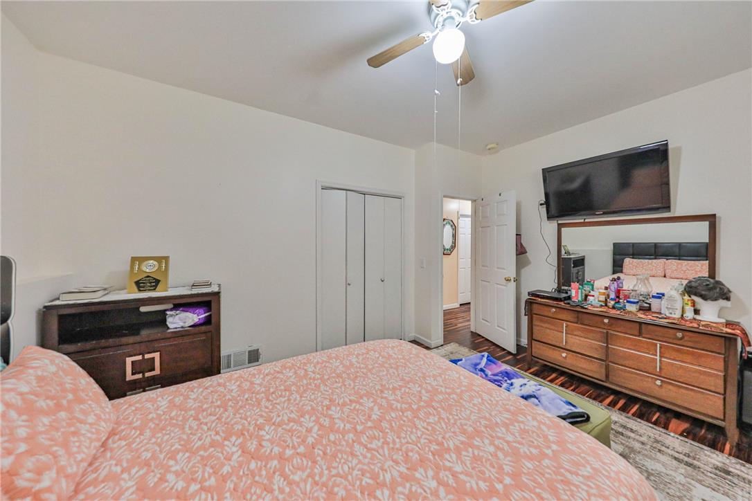 3359 Trafalgar Avenue Property Photo 56