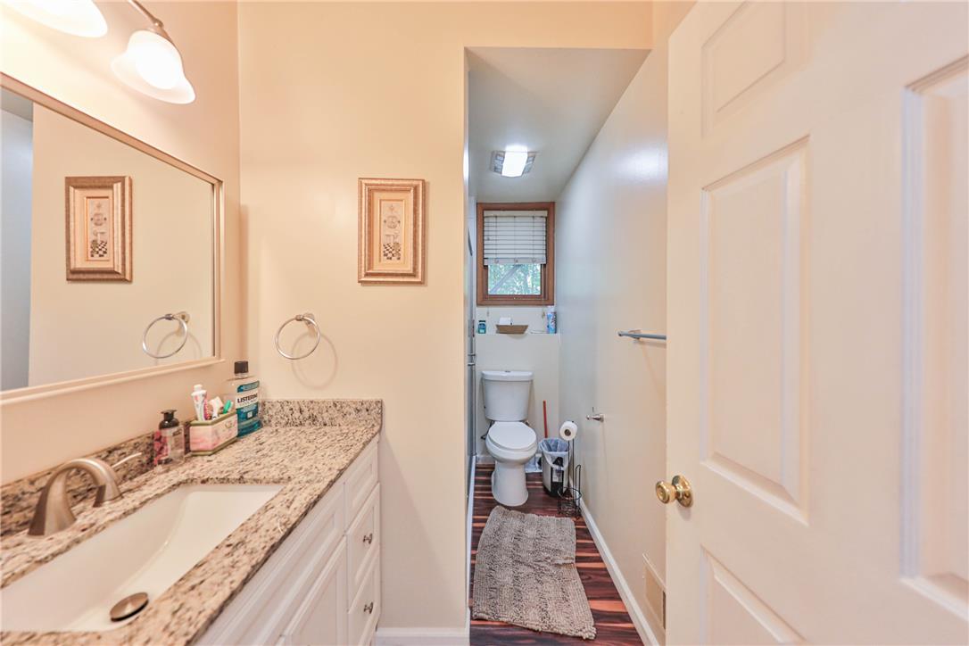 3359 Trafalgar Avenue Property Photo 65