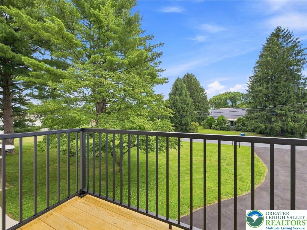 1739 Brown St. Property Photo 14